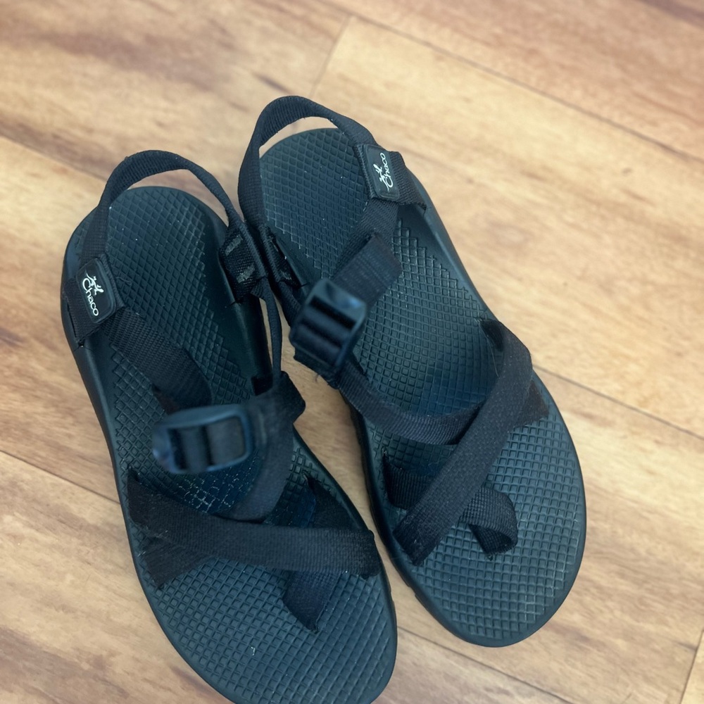 Women’s Chacos Black Sandals